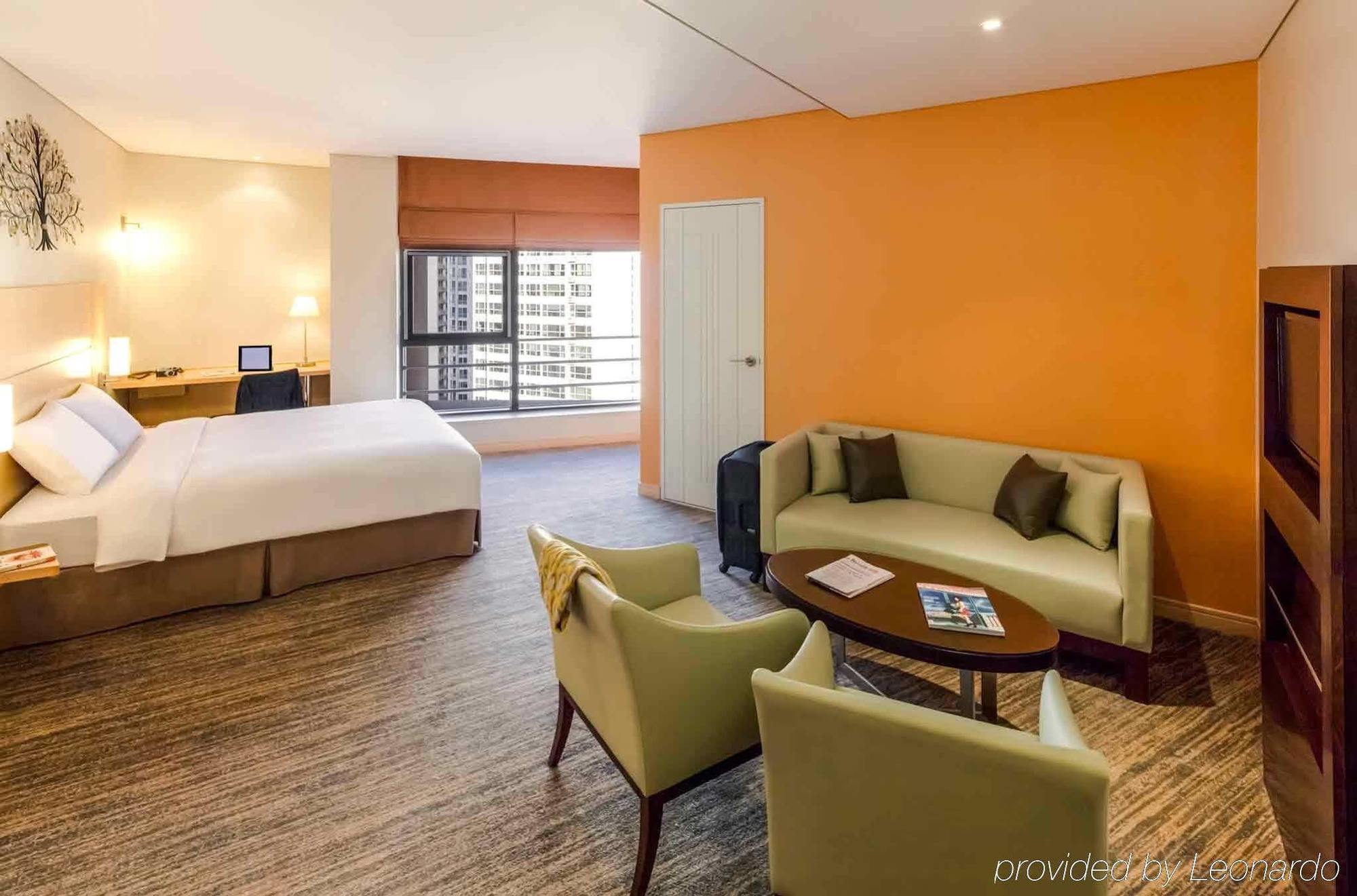 Ibis Ambassador Busan City Centre Екстериор снимка